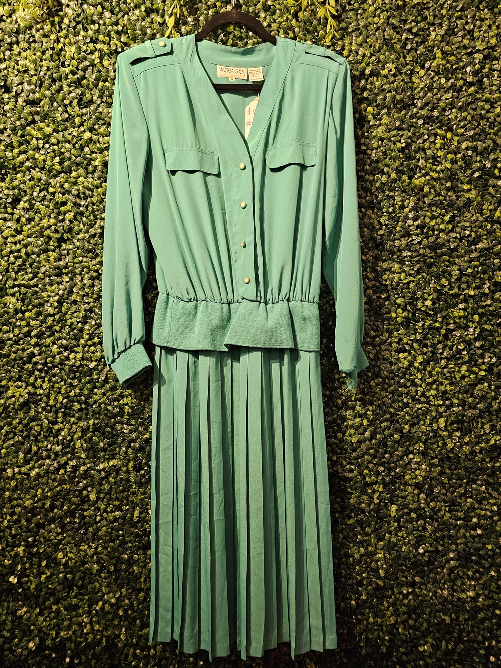 Vintage 80s Andrea Gayle Green Pleated Midi Dress